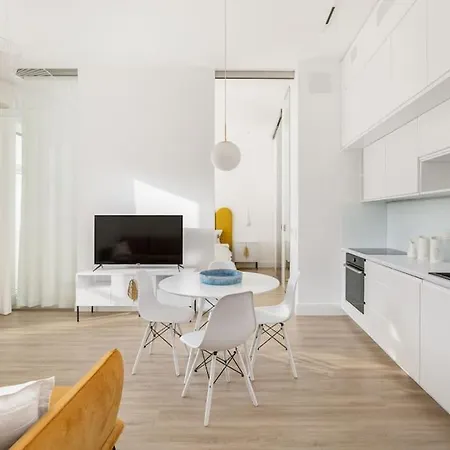 2-bedroom Premium Bohema アパート ワルシャワ